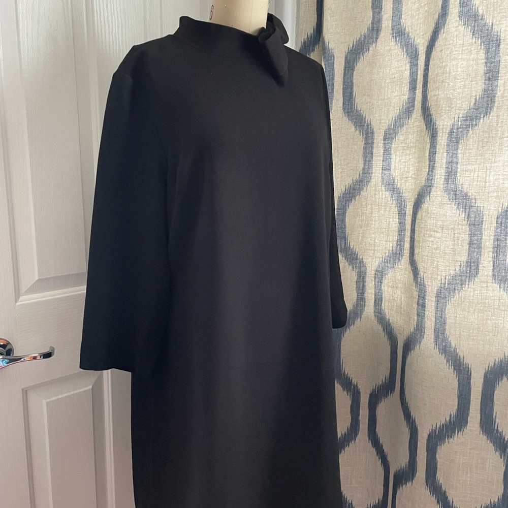 Black dress size 18